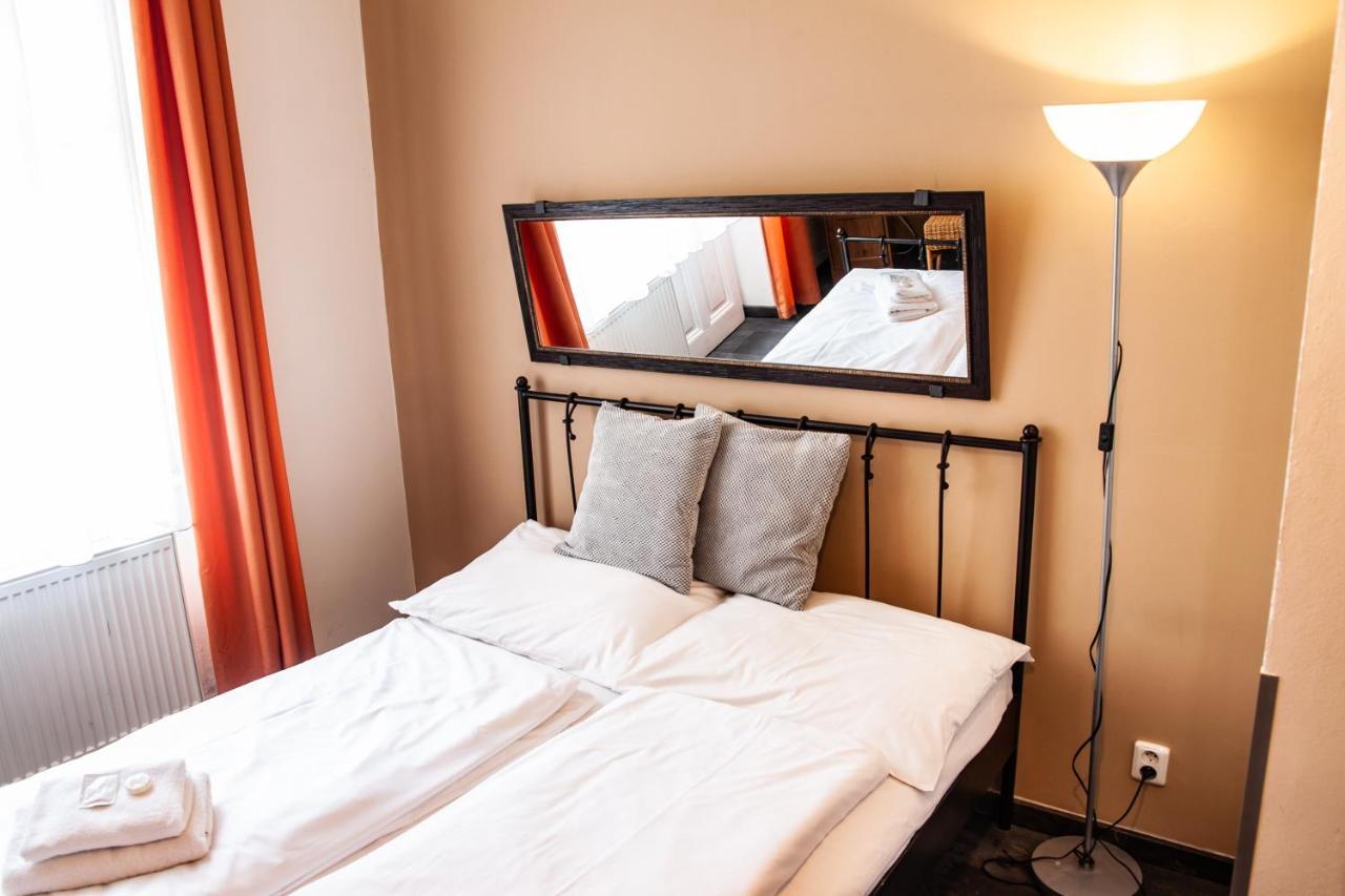 Hotel Sunflower Πράγα Εξωτερικό φωτογραφία
